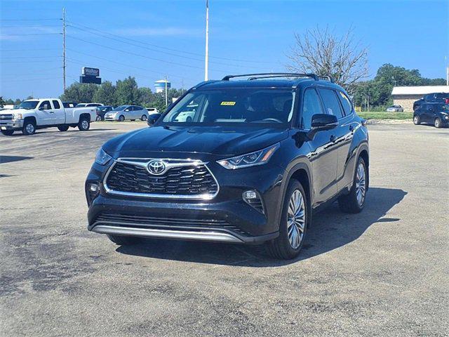 used 2024 Toyota Highlander car, priced at $48,490
