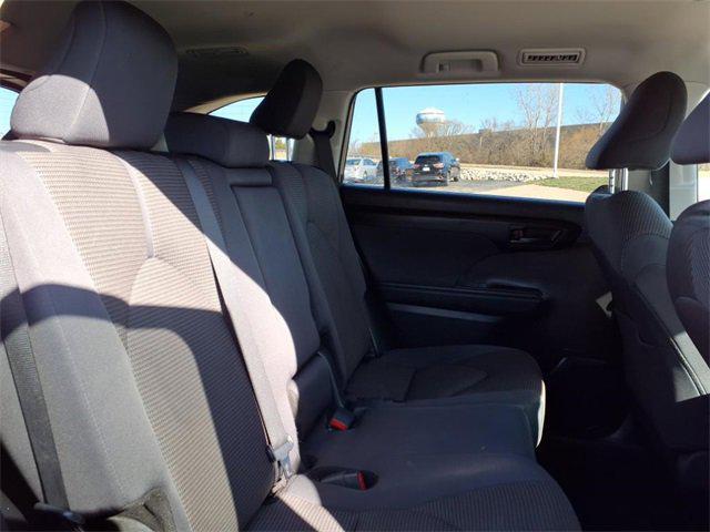 used 2024 Toyota Highlander car, priced at $33,990