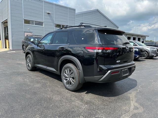 new 2024 Nissan Pathfinder car, priced at $37,370