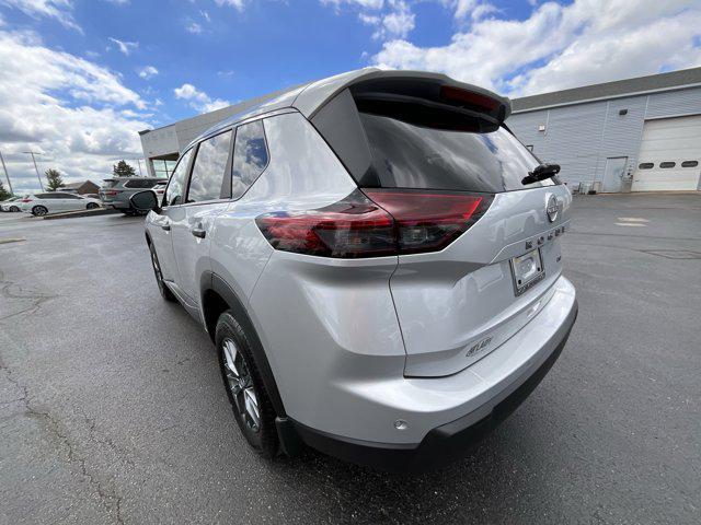 used 2025 Nissan Rogue car, priced at $26,995