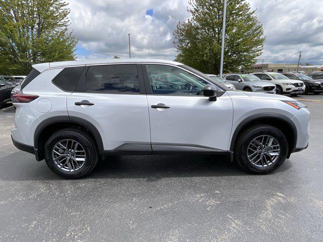 used 2025 Nissan Rogue car, priced at $26,995