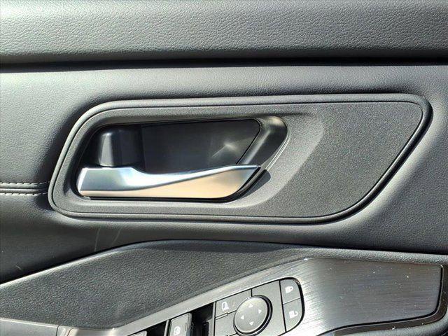 new 2026 Nissan Rogue car, priced at $31,439