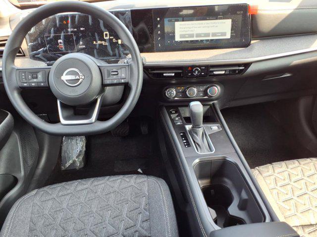 new 2025 Nissan Kicks car, priced at $26,958