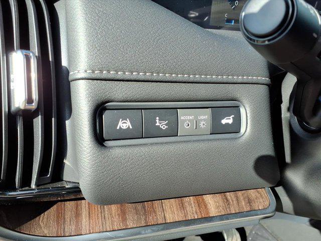 new 2026 Nissan Armada car, priced at $78,525