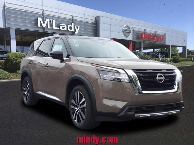 new 2024 Nissan Pathfinder car, priced at $51,220