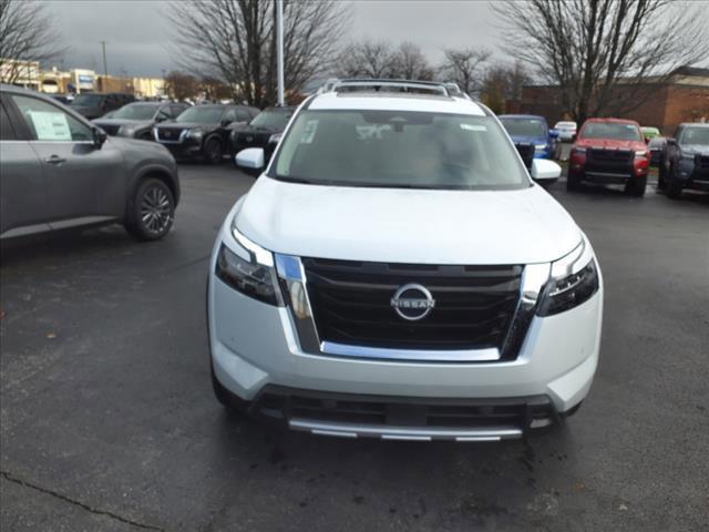new 2025 Nissan Pathfinder car, priced at $49,195