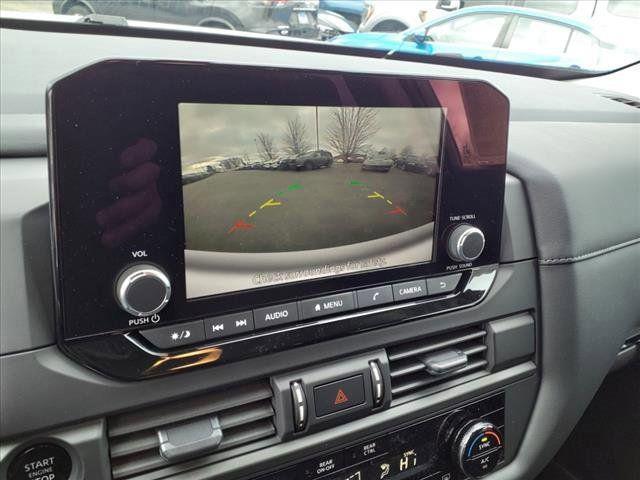 new 2025 Nissan Pathfinder car, priced at $32,434