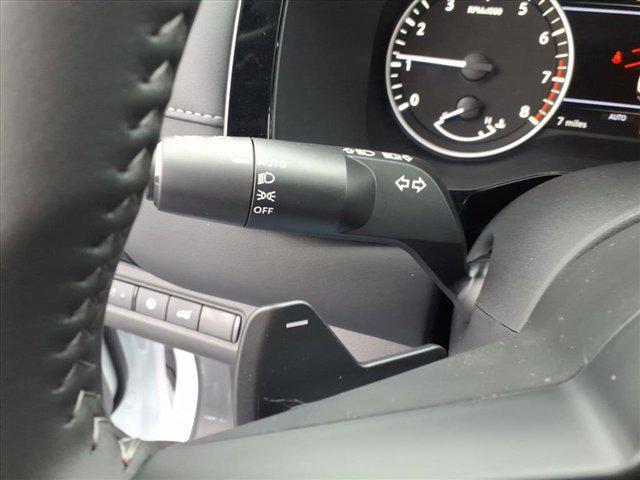 new 2025 Nissan Pathfinder car, priced at $35,205