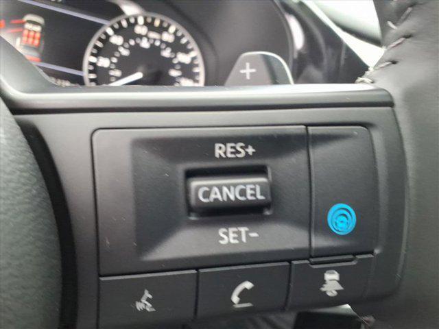 new 2025 Nissan Pathfinder car, priced at $35,205