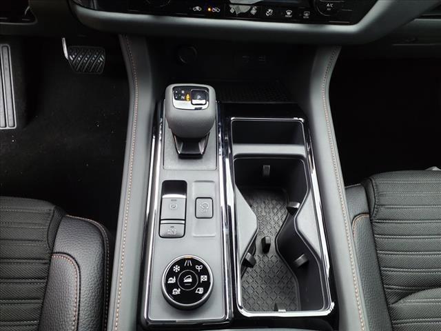 new 2025 Nissan Pathfinder car, priced at $42,700
