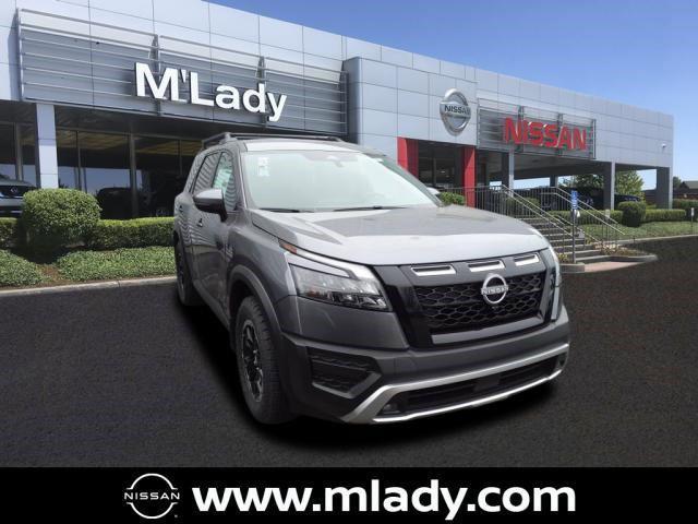 new 2025 Nissan Pathfinder car, priced at $42,700