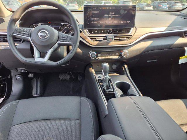 new 2025 Nissan Altima car, priced at $27,385