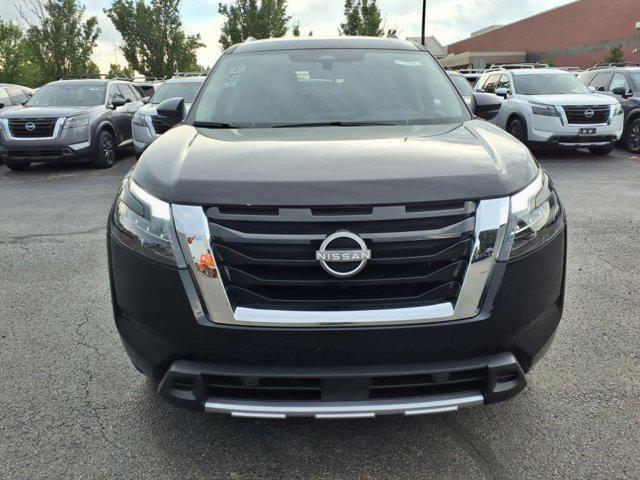 new 2025 Nissan Pathfinder car, priced at $44,753