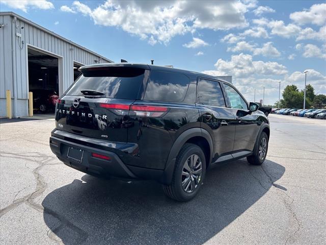 new 2024 Nissan Pathfinder car, priced at $35,970