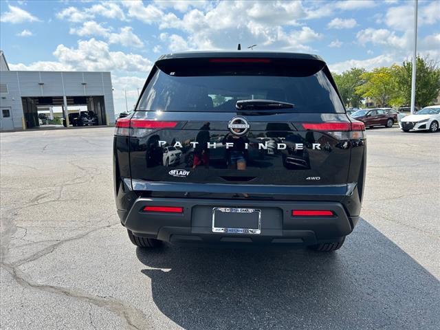 new 2024 Nissan Pathfinder car, priced at $35,970