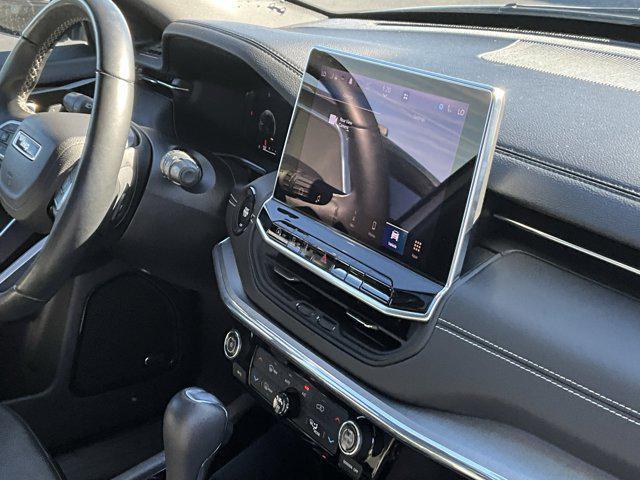 used 2022 Jeep Compass car, priced at $25,295