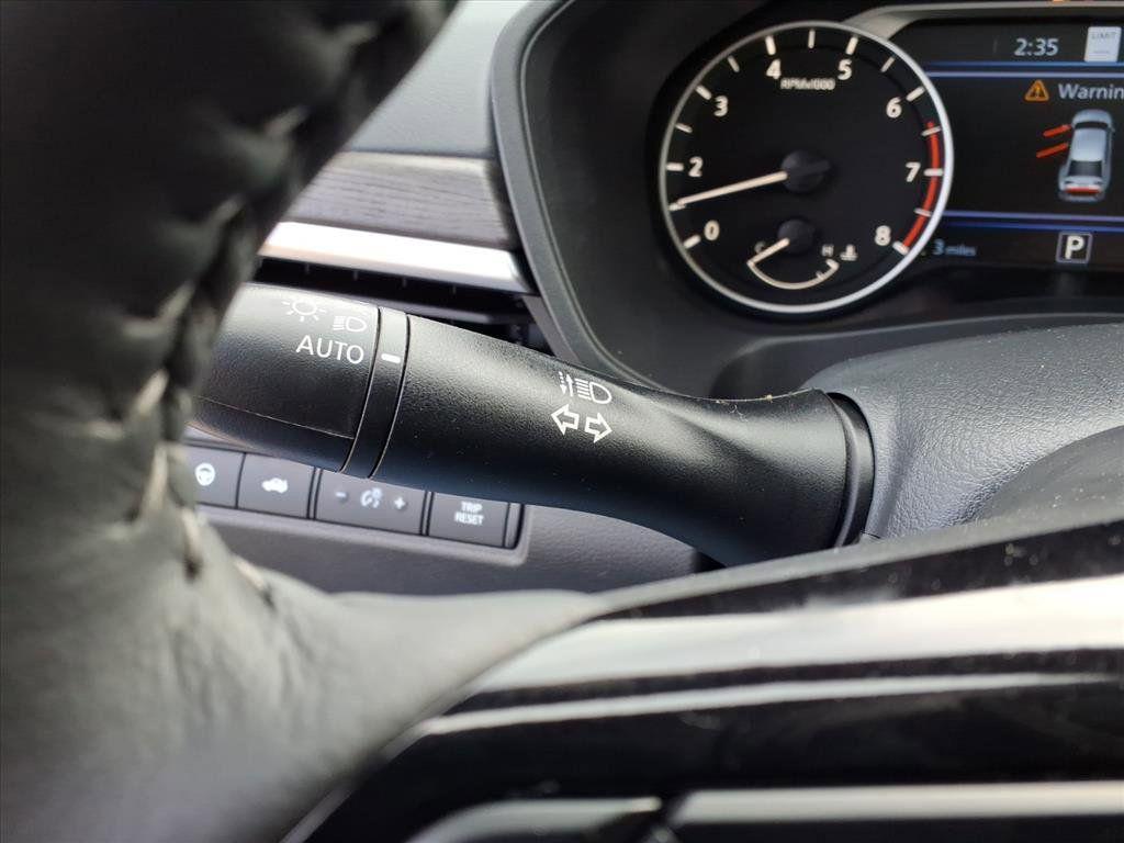 new 2025 Nissan Altima car, priced at $31,784