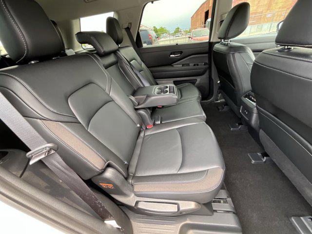 used 2023 Nissan Pathfinder car, priced at $31,295