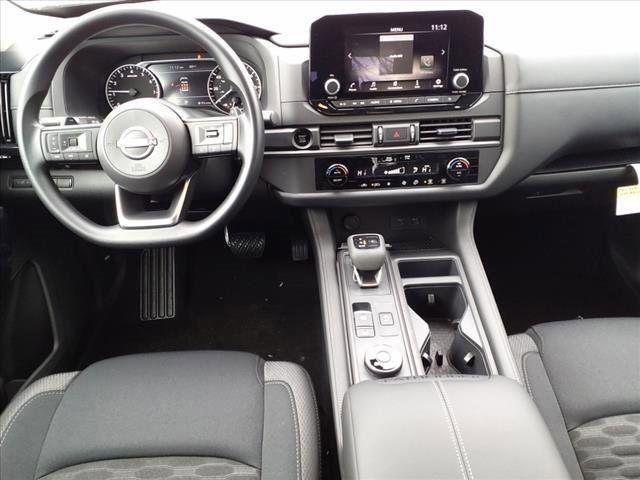 new 2025 Nissan Pathfinder car, priced at $32,543