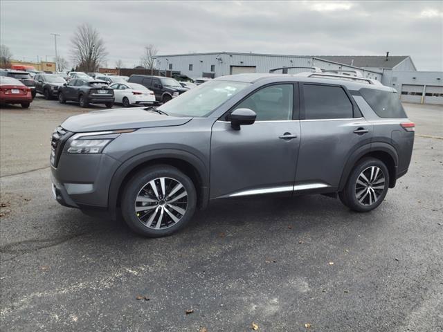 new 2025 Nissan Pathfinder car, priced at $52,336