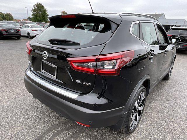 used 2022 Nissan Rogue Sport car, priced at $24,495