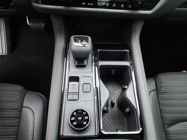 new 2025 Nissan Pathfinder car, priced at $38,491