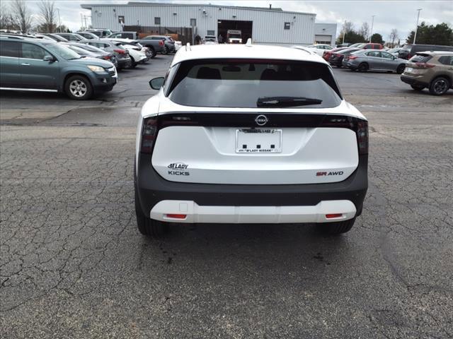 new 2025 Nissan Kicks car, priced at $29,640