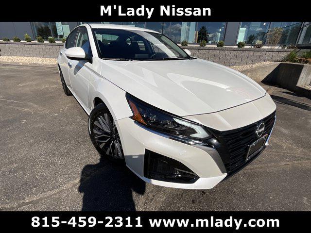 used 2023 Nissan Altima car, priced at $20,995