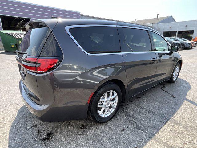 used 2023 Chrysler Pacifica car, priced at $25,495