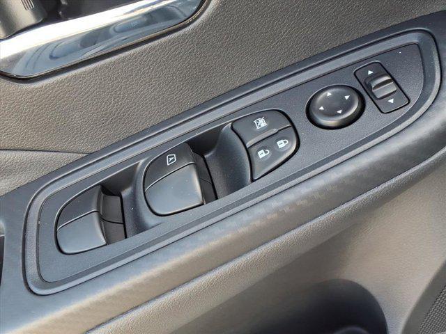new 2025 Nissan Versa car, priced at $21,099