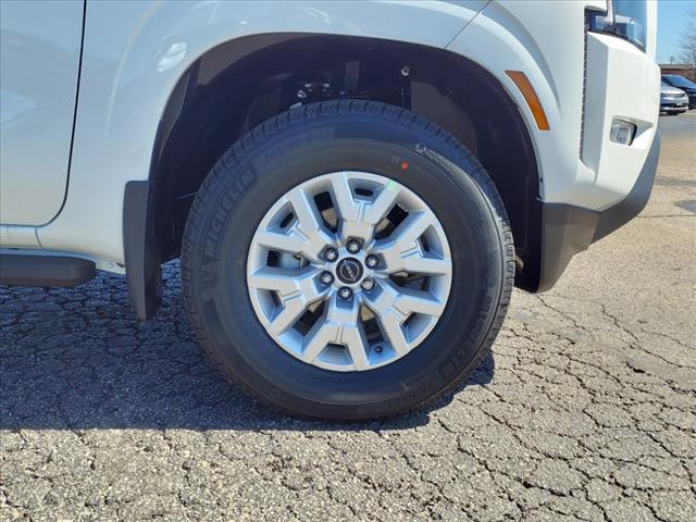 new 2024 Nissan Frontier car, priced at $40,990