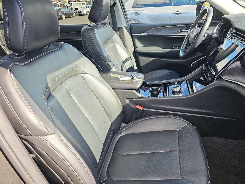 used 2021 Jeep Grand Cherokee L car, priced at $30,495