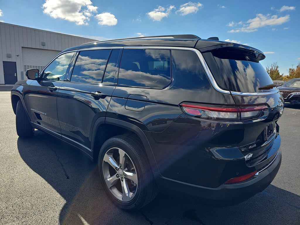 used 2021 Jeep Grand Cherokee L car, priced at $30,495