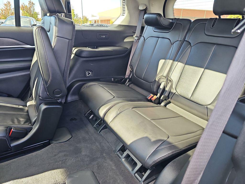 used 2021 Jeep Grand Cherokee L car, priced at $30,495