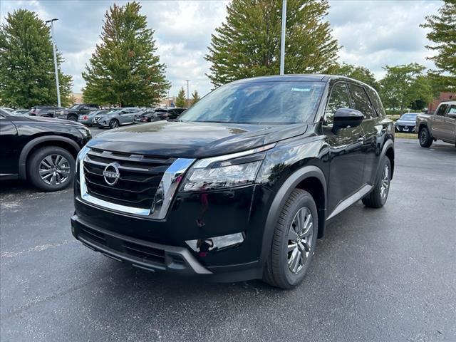 new 2024 Nissan Pathfinder car, priced at $35,970