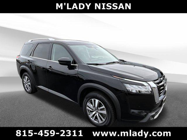 used 2022 Nissan Pathfinder car, priced at $23,995