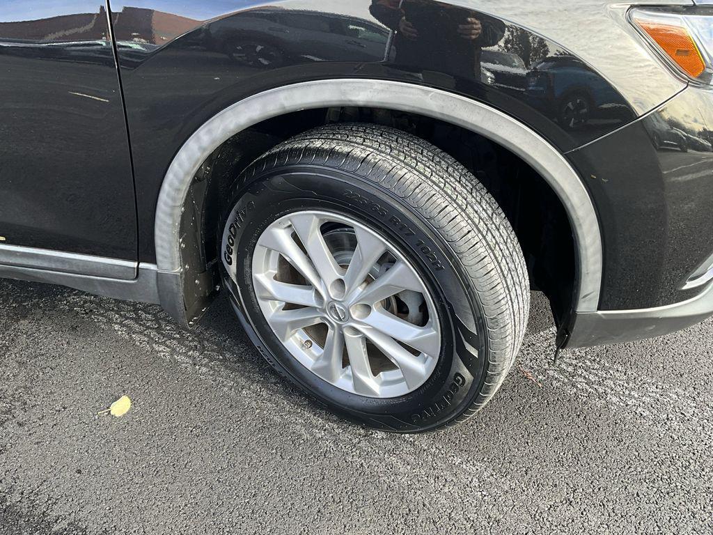 used 2016 Nissan Rogue car, priced at $15,995