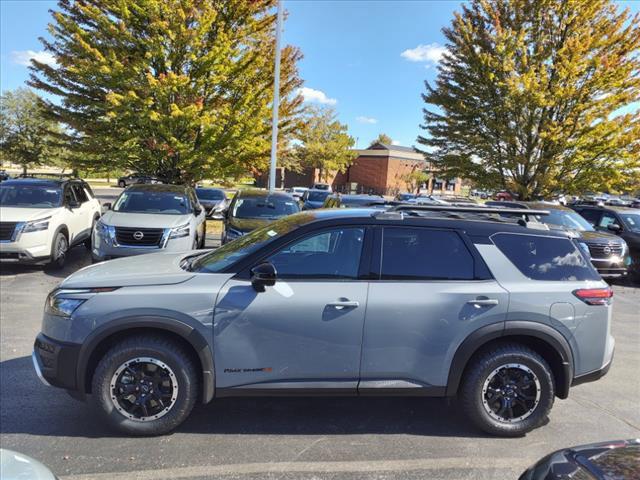 new 2024 Nissan Pathfinder car, priced at $40,520