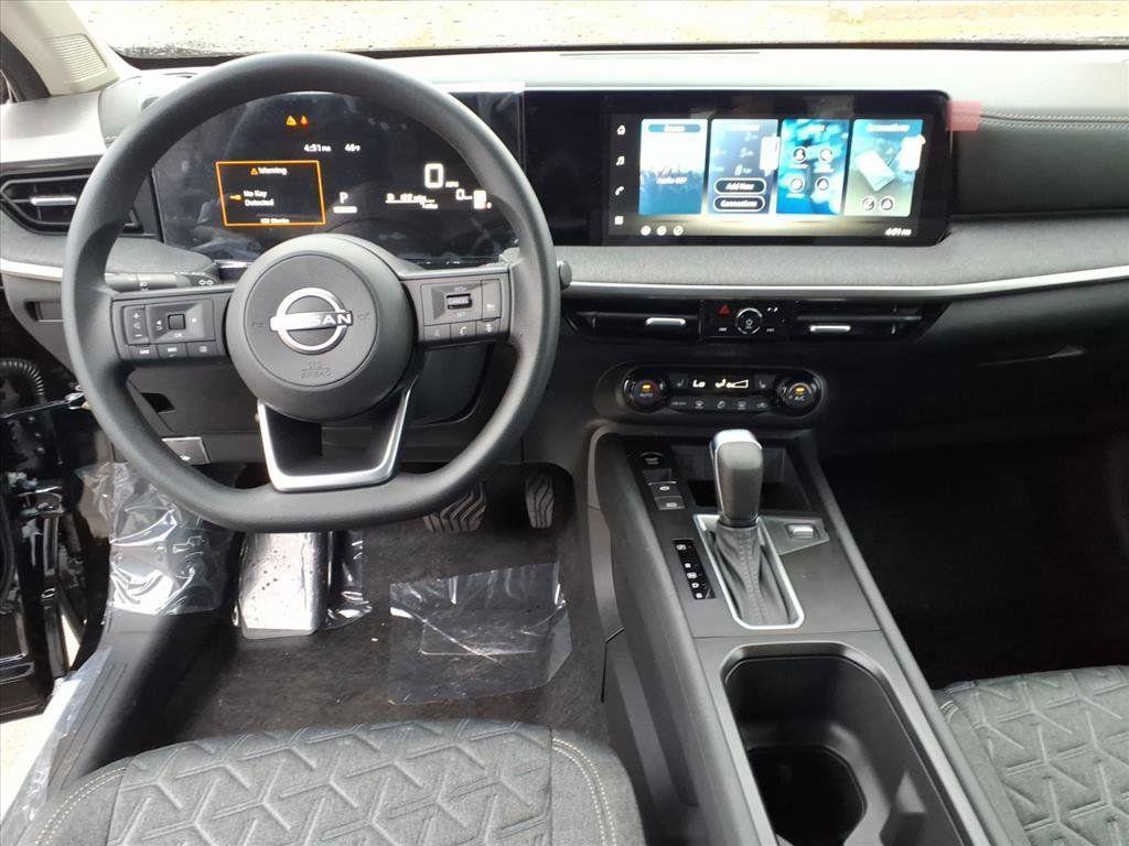 new 2026 Nissan Kicks car, priced at $26,157