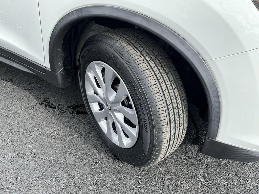 used 2020 Nissan Rogue car, priced at $16,995