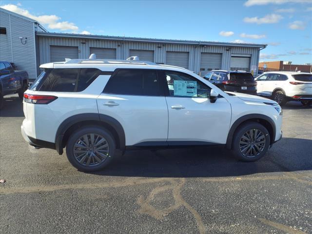 new 2025 Nissan Pathfinder car, priced at $48,559