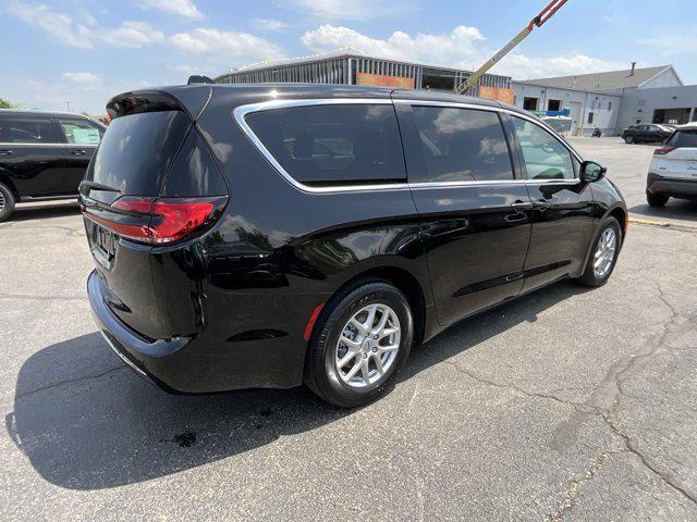 used 2024 Chrysler Pacifica car, priced at $35,995