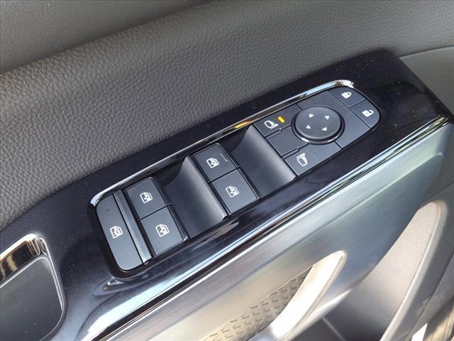new 2025 Nissan Pathfinder car, priced at $45,318
