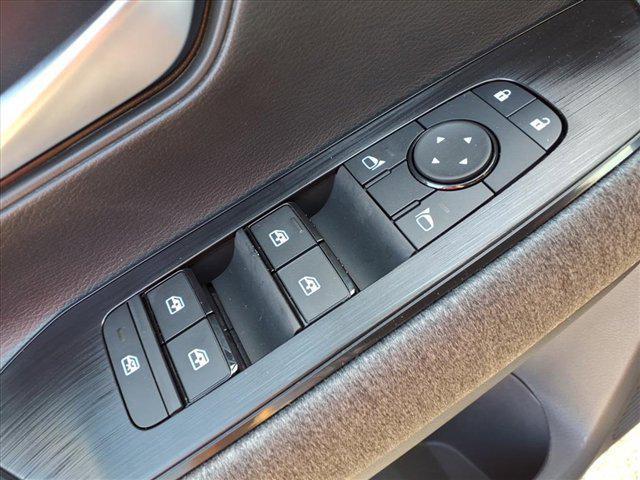 new 2026 Nissan Kicks car, priced at $28,292