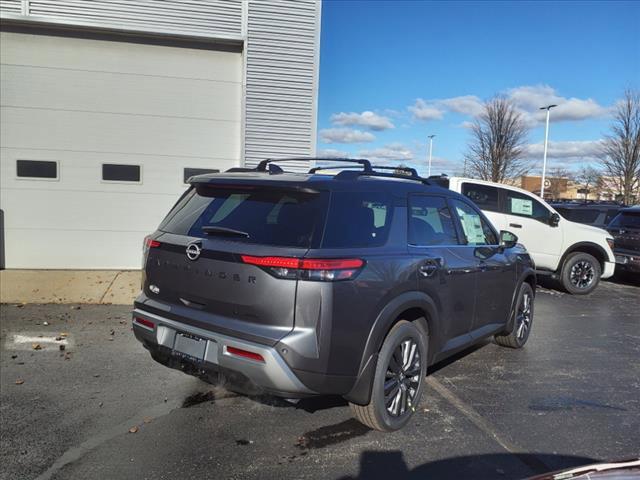 new 2025 Nissan Pathfinder car, priced at $49,334