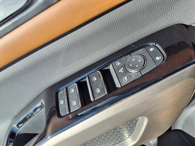 new 2025 Nissan Pathfinder car, priced at $50,518