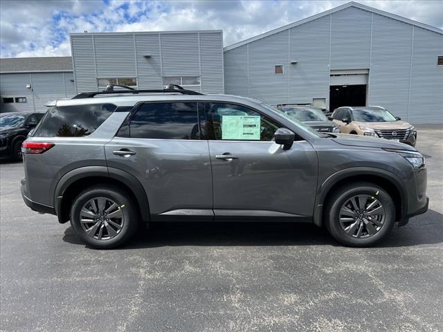 new 2024 Nissan Pathfinder car, priced at $40,485