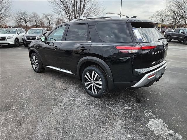 new 2025 Nissan Pathfinder car, priced at $52,397