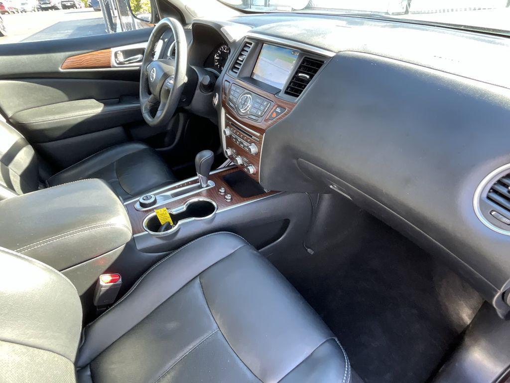 used 2020 Nissan Pathfinder car, priced at $16,495