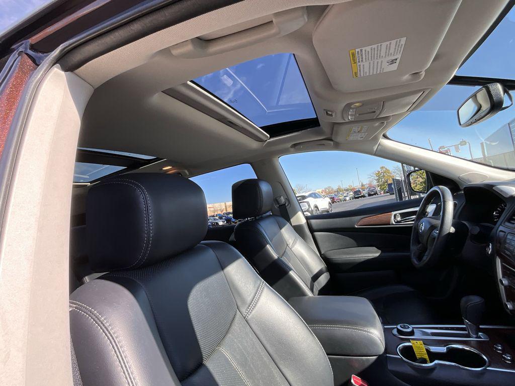 used 2020 Nissan Pathfinder car, priced at $16,495